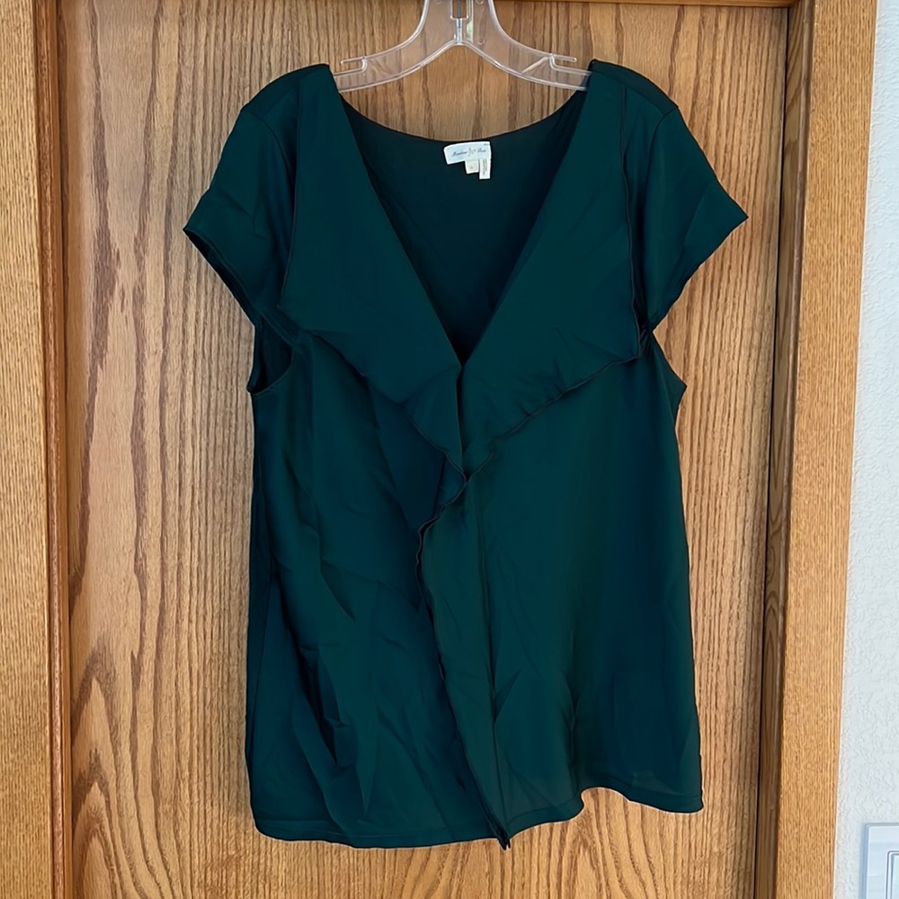Meadow rue by Anthropologie dark green blouse size L